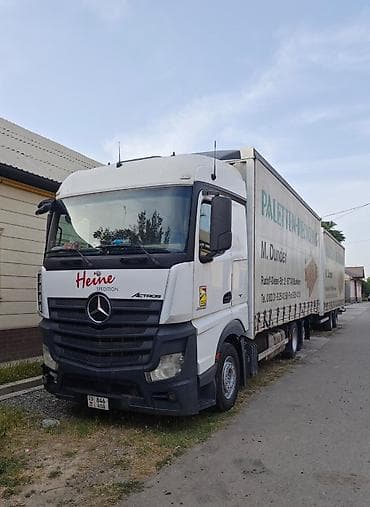 Грузовик, Mercedes-Benz