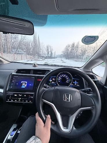 фит тюнинг: Honda Fit: 2015 г., 1.5 л, Автомат, Гибрид, Хэтчбэк — 8