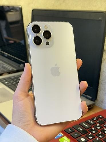 xbox 360 250: IPhone 13 Pro Max, Б/у, 256 ГБ, Белый, Зарядное устройство, Защитное стекло, Чехол, В рассрочку, 80 % — 1