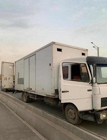 гур 124: Mercedes-Benz : 1990 г., Кол менен иштөөчү, Бензин, Van — 3