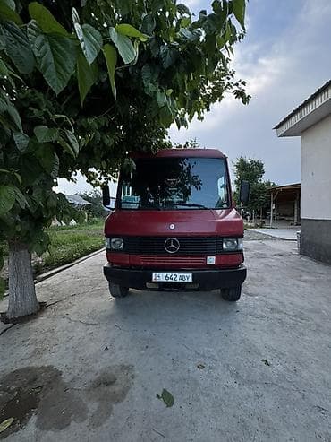 Грузовик, Mercedes-Benz, Стандарт, 6 т, Б/у