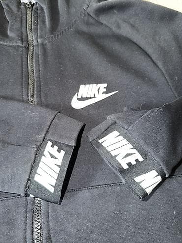 Футболки: Спортивный костюм Nike Av-15, размер M, подойдет на S, в хорошем — 4