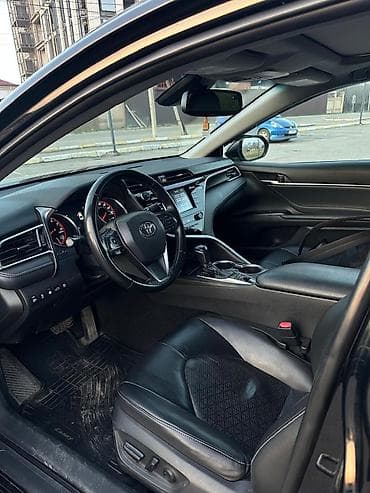 Продажа авто: Toyota Camry: 2018 г., 2.5 л, Автомат, Бензин, Седан — 7