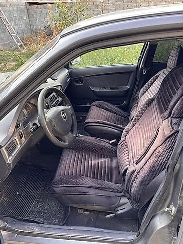 авто чанган: Daewoo Nexia: 2012 г., 1.6 л, Кол менен иштөөчү, Бензин, Седан — 5