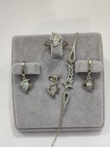 эксклюзивные свадебные пригласительные: Серебро 925 пробы Браслет 1800сом Есть доставка по городу и — 10