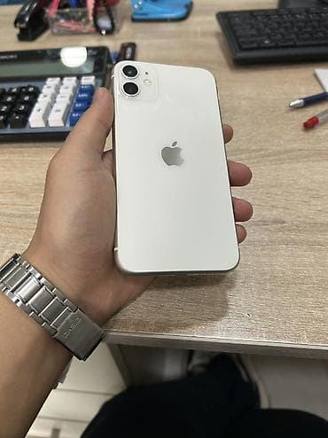 nokia e90: IPhone 11, Б/у, 128 ГБ, Белый — 8