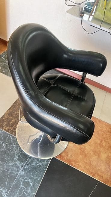 Парикмахерское кресло и кресло для зоны ожидания Комплект из двух