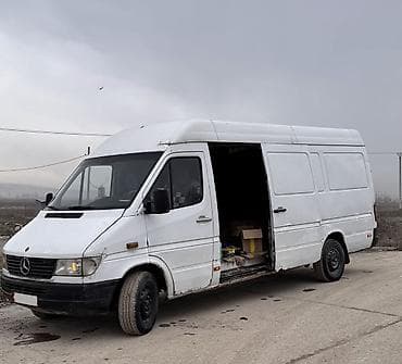 Легкий грузовик, Mercedes-Benz — 2