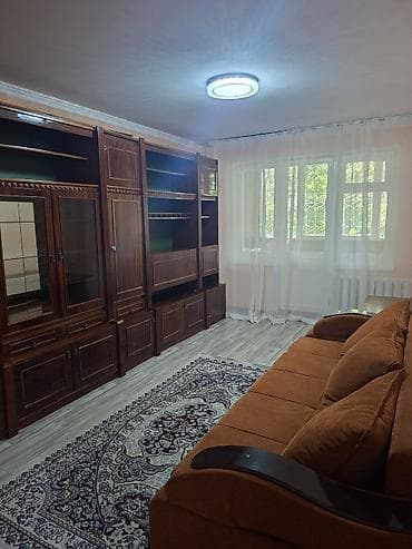 Недвижимость: Сдаю 3-х комнатную квартиру. В 11-ом микрорайоне. С мебелью и — 6