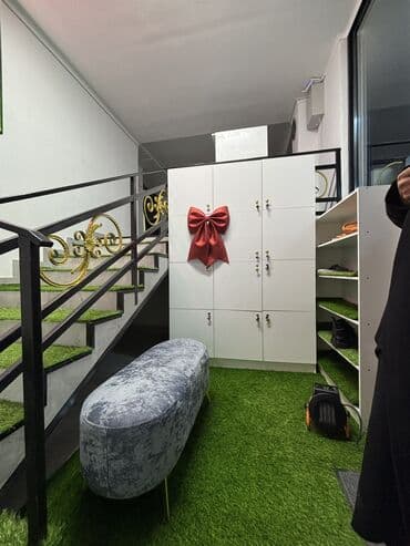 оборудование для парикмахер: Сдаю Кабинет в салоне, 8 м², Для бровиста, Для визажиста, Для лешмейкера — 1