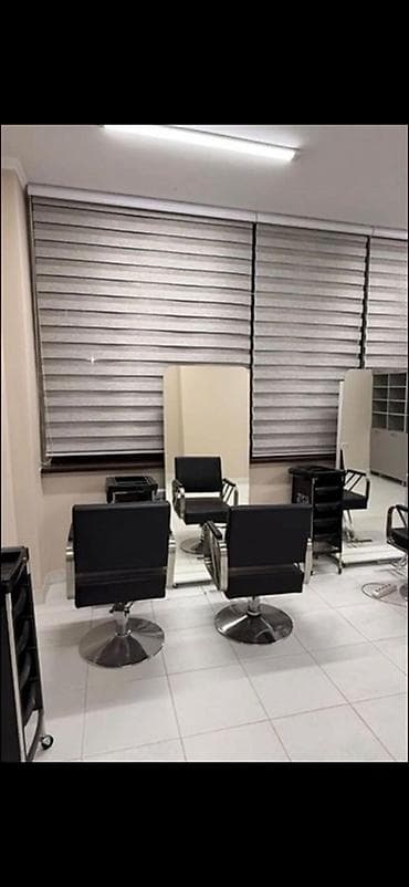 стул для салона красоты: Парикмахерское кресло с гидравлическим подъёмникомз - — 2