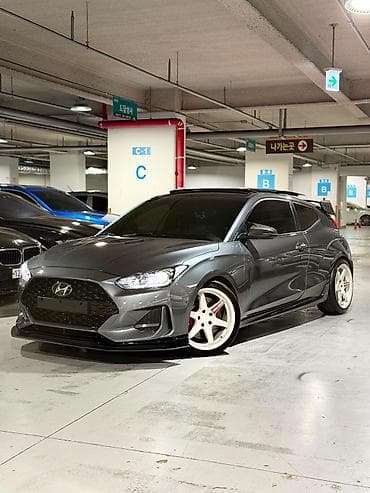 byd e5 фара: Hyundai Veloster: 2019 г., 1.6 л, Автомат, Бензин, Хэтчбэк — 1