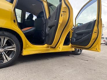 step: Honda : 2008 г., 1.3 л, Автомат, Бензин, Седан — 6