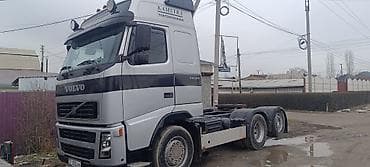 седалный тягач волва: Тягач, Volvo, 2005 г., Тентованный — 4
