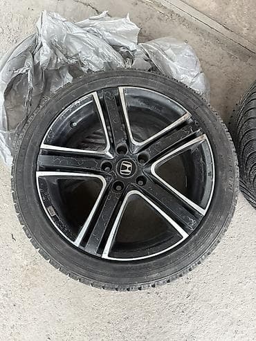 honda r17: Колеса в сборе 235 / 45 / R 18, Зима, Комплект, Легковые, Литые, отверстий - 5 — 1
