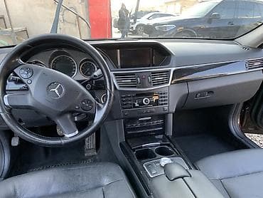сешка бампер: Mercedes-Benz E-Class: 2010 г., 0.3 л, Автомат, Бензин, Седан — 2