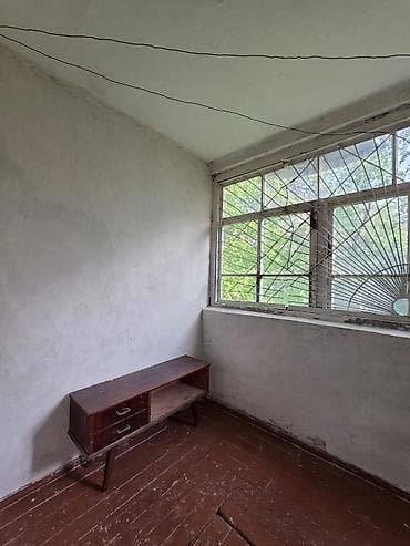парк ататюрк: 1 комната, 30 м², 104 серия, 1 этаж, Старый ремонт — 3