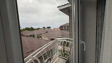 дом с бассейном: 2 комнаты, С мебелью полностью — 9