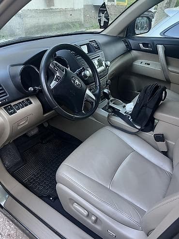 тайота хайландер 2011: Toyota Highlander: 2011 г., 3.5 л, Автомат, Бензин, Кроссовер — 4