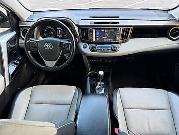 Продажа авто: Toyota RAV4: 2016 г., 2.5 л, Вариатор, Гибрид, Кроссовер — 9