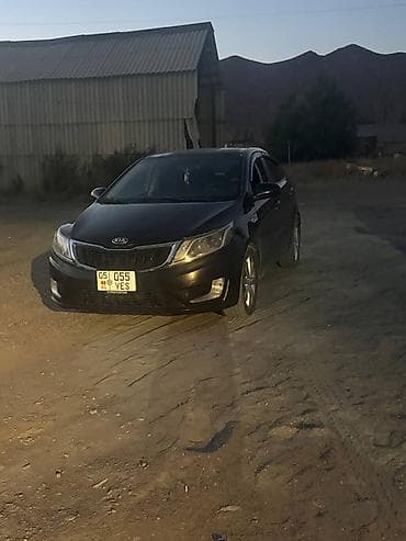 фара передняя nisan cefiro: Kia Rio: 2013 г., 1.6 л, Автомат, Бензин, Седан — 4