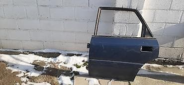 лобовое стекло на мазду: Задняя правая Mazda, Б/у, Оригинал — 2