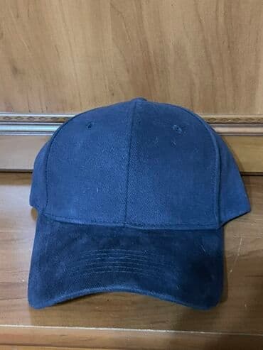 спортивное оборудование: Кепка, Бейсболка, Без логотипа, Козырек: Изогнутый — 1