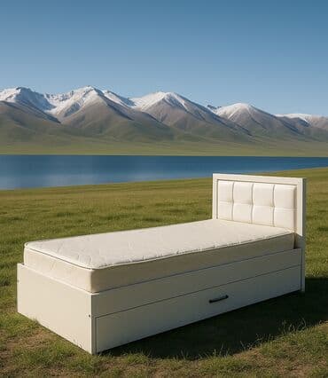 детская кровать двухъярусная: Односпальная кровать с мягким изголовьем и выдвижными ящиками - — 1