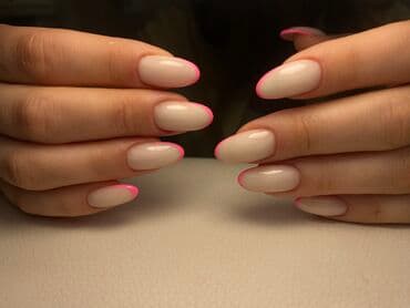 кресло барбер: Маникюр с укреплением всего за 800 сом адрес : Жибек Жолу 195А — 6