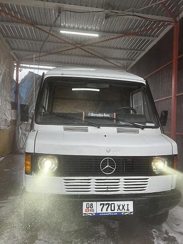 Продажа авто: Mercedes-Benz T1: 1992 г., Фургон — 1