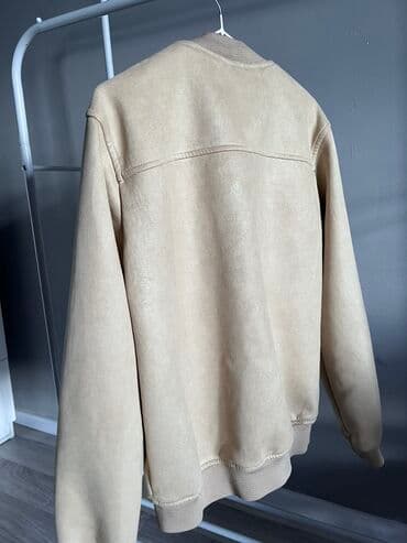 срочно в связи с переездом: Бомбер, Осень-весна, M — 2