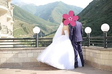 second hand: Свадебное платье, S, Рукава прозрачные, С корсетом, Жемчуг, Б/у — 4