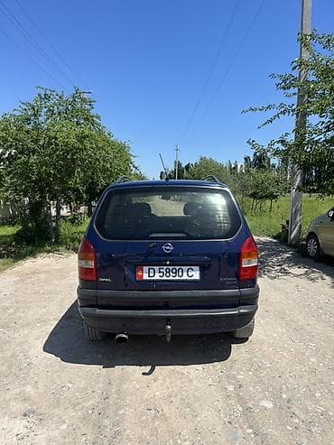 Opel Zafira: 2002 г., 2 л, Кол менен иштөөчү, Дизель, Вэн/Минивэн — 4