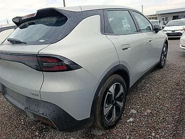 byd 05: Changan Qiyuan Q05: 2026 г., 0.1 л, Робот, Электромобиль, Кроссовер — 6