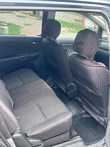 Унаа: Toyota WISH: 2003 г., 1.8 л, Автомат, Бензин, Универсал — 2