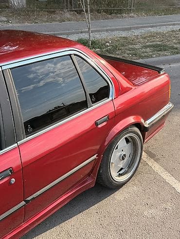 б3 б4: BMW 3 series: 1984 г., 3.2 л, Механика, Бензин, Седан — 5