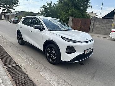 e6 3: Changan Qiyuan Q05: 2026 г., Электромобиль, Кроссовер — 1