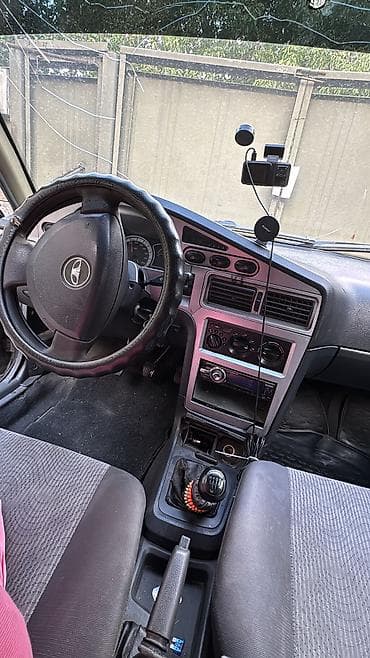 дево нексия ош: Daewoo Nexia: 2012 г., 1.6 л, Механика, Седан — 5