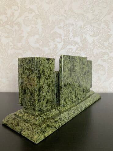 камни для аквариума: Органайзер выполнен из натурального камня змеевик. Стильные дополнение — 5