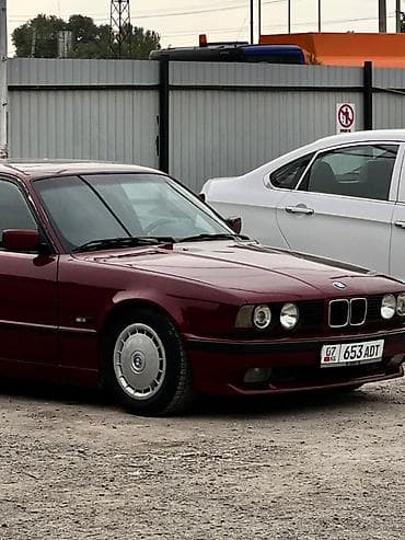 обмен на хариер: BMW 5 series: 1988 г., 2.8 л, Механика, Бензин, Седан — 10