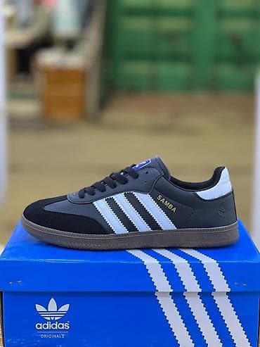 Мырзалардын бут кийими: Эркектердин кроссовкасы, 40.5, Adidas Originals, Жаңы, түсү - Ак, Акылуу жеткирүү — 2