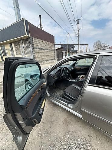 Транспорт: Mercedes-Benz C-Class: 2003 г., 3.2 л, Автомат, Бензин, Седан — 8