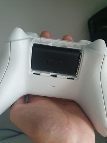 Xbox Series S: Продам Xbox Series S 512gb Джойстик оригинальный белый Полный — 2