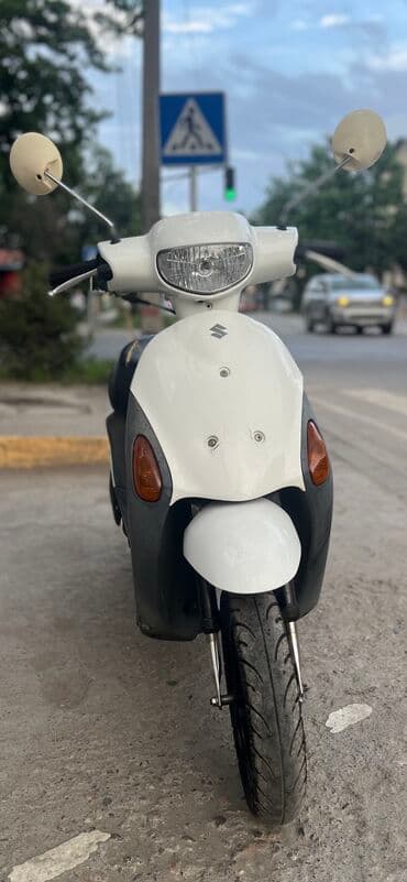 скутер бу бишкек: Тип скутера Suzuki, 50 куб. см, Бензин, Б/у — 1
