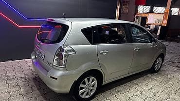 субару аутбек авто: Toyota Corolla Verso: 2004 г., 1.8 л, Кол менен иштөөчү, Бензин, Вэн/Минивэн — 4