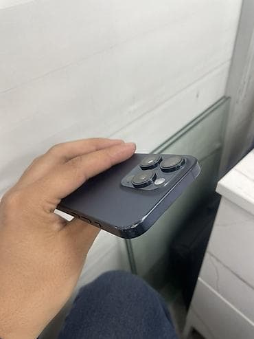 айфоны: IPhone 15 Pro, Б/у, 256 ГБ, Синий, Коробка, 83 % — 3