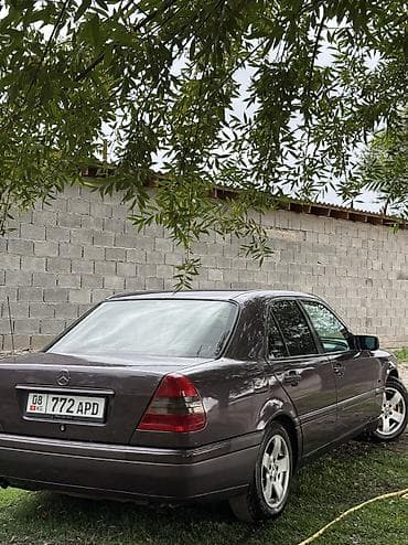 Mercedes-Benz C-Class: 1994 г., 2.8 л, Механика, Бензин, Седан — 1