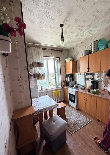 2 комнаты, 50 м², Аламедин-1 мкр 105 серия, 5 этаж, Старый ремонт at lalafo.kg 2 комнаты, 50 м², Аламедин-1 мкр 105 серия, 5 этаж, Старый ремонт
