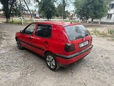 Продажа авто: Volkswagen Golf: 1993 г., 1.6 л, Механика, Бензин, Хэтчбэк — 6