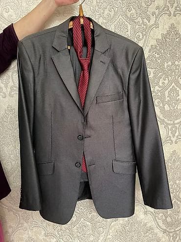 Толстовки: Продаю костюм двойку почти новый одевали всего один раз сост очень — 4